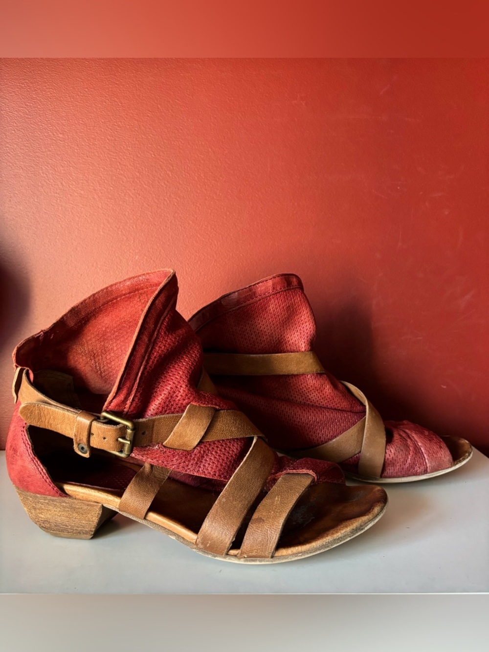 MIZ MOOZ Cassidy Leather Strappy Sandals - Picture 4 of 10